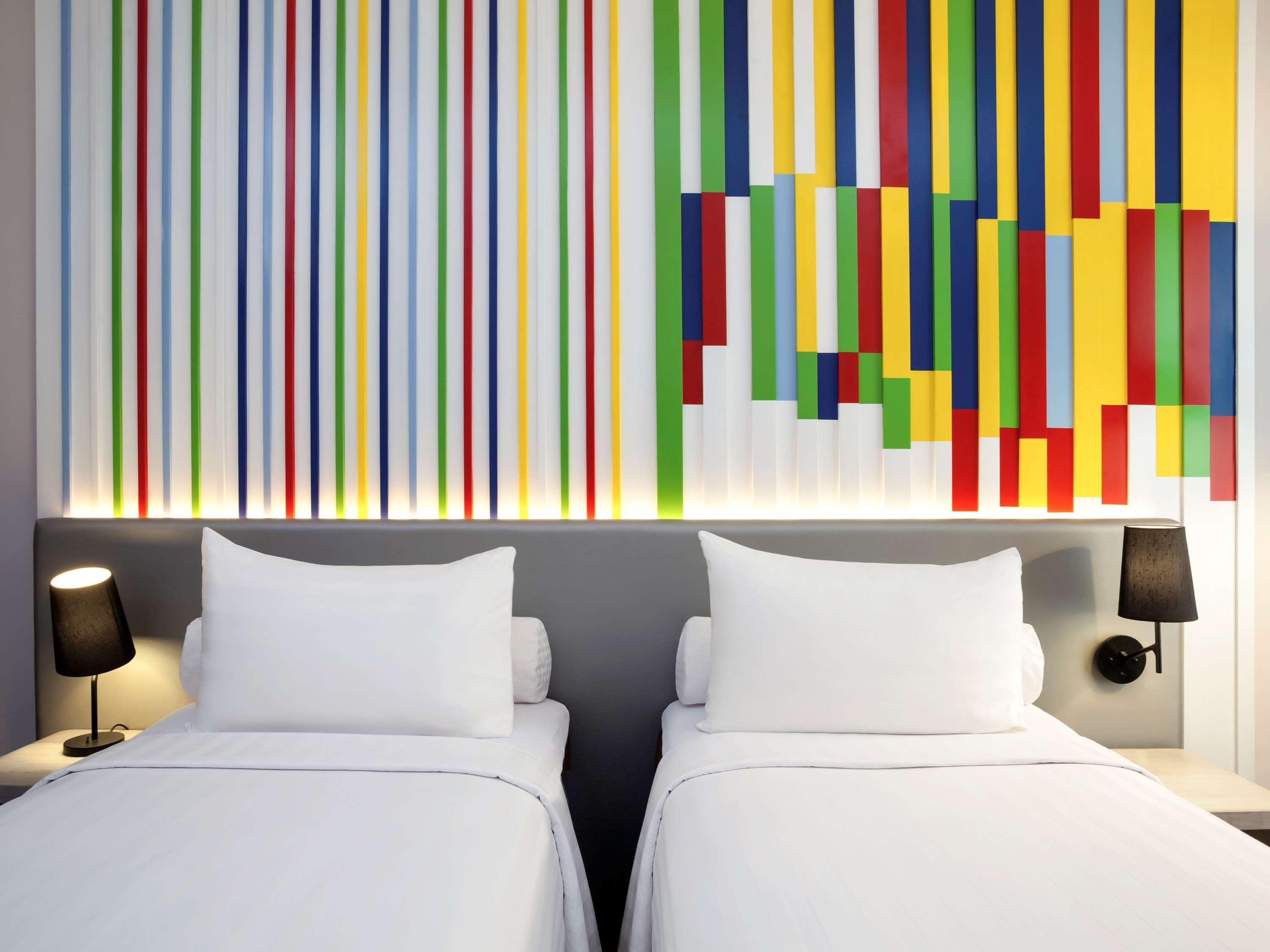 Ibis Styles Jakarta Mangga Dua Square Exterior photo