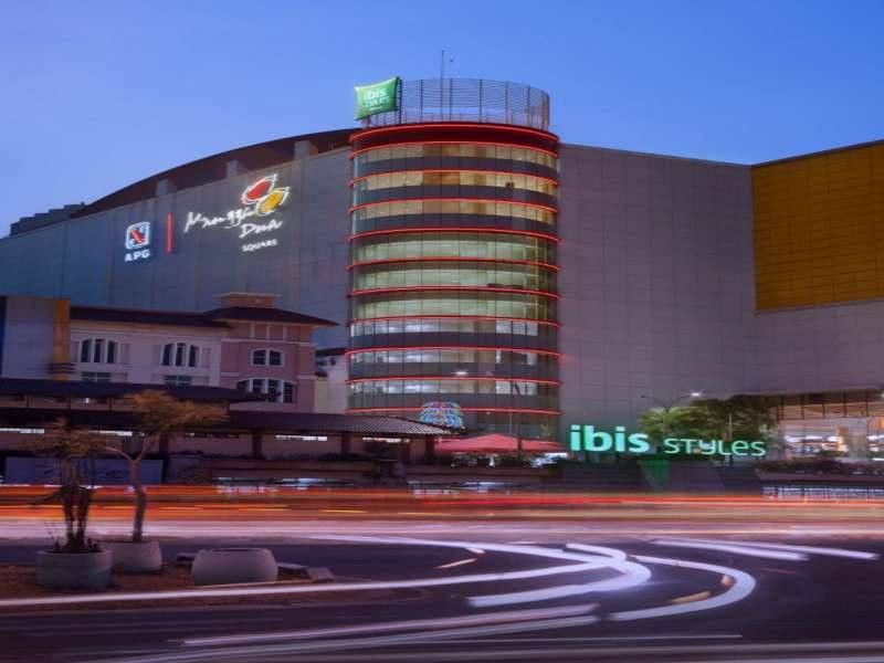 Ibis Styles Jakarta Mangga Dua Square Exterior photo